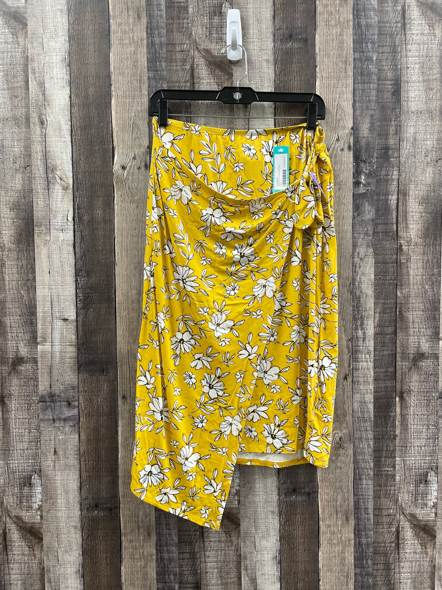Yellow Skirt Mini & Short Loveappella, Size L
