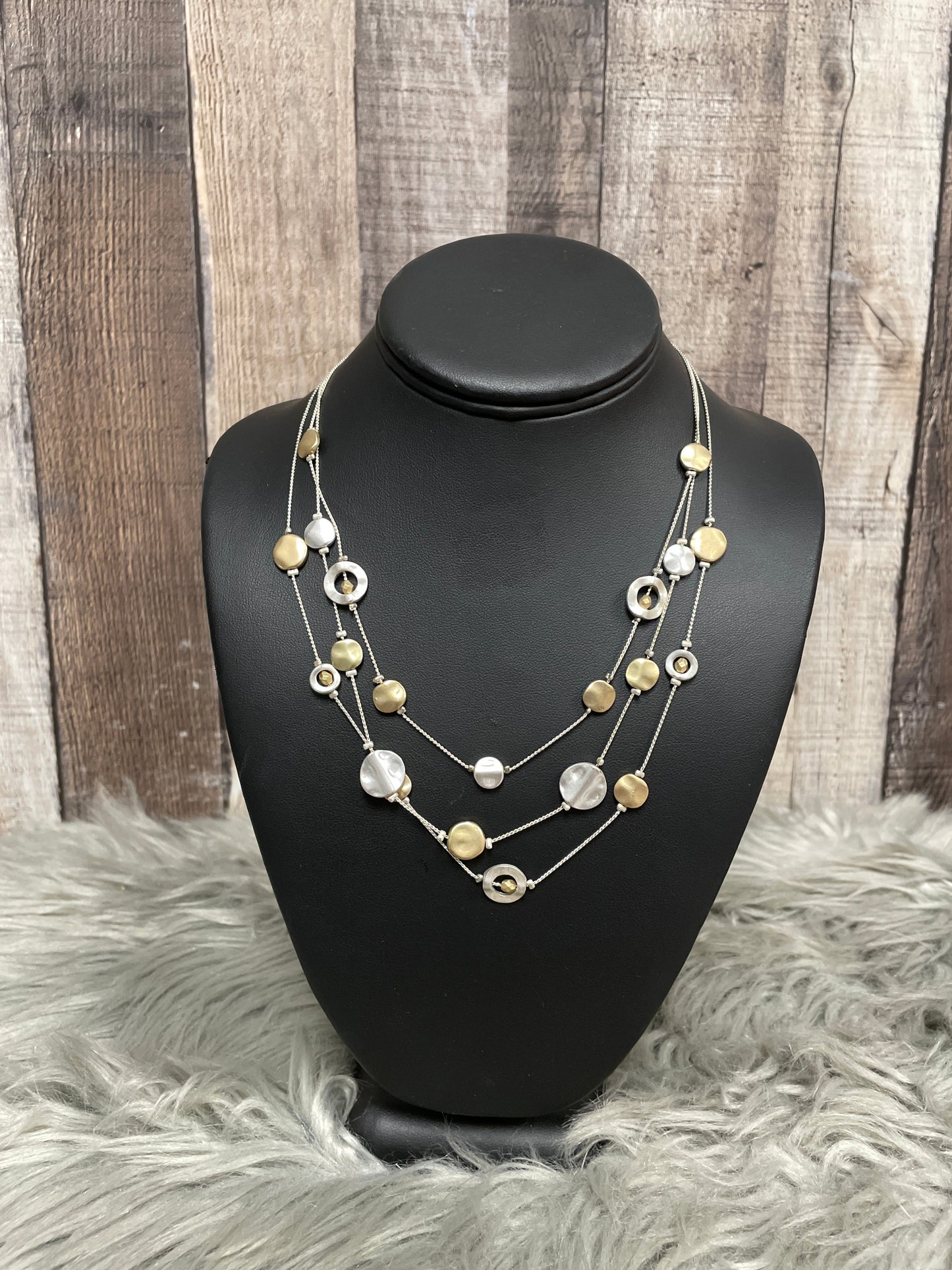 Necklace Layered By Cme