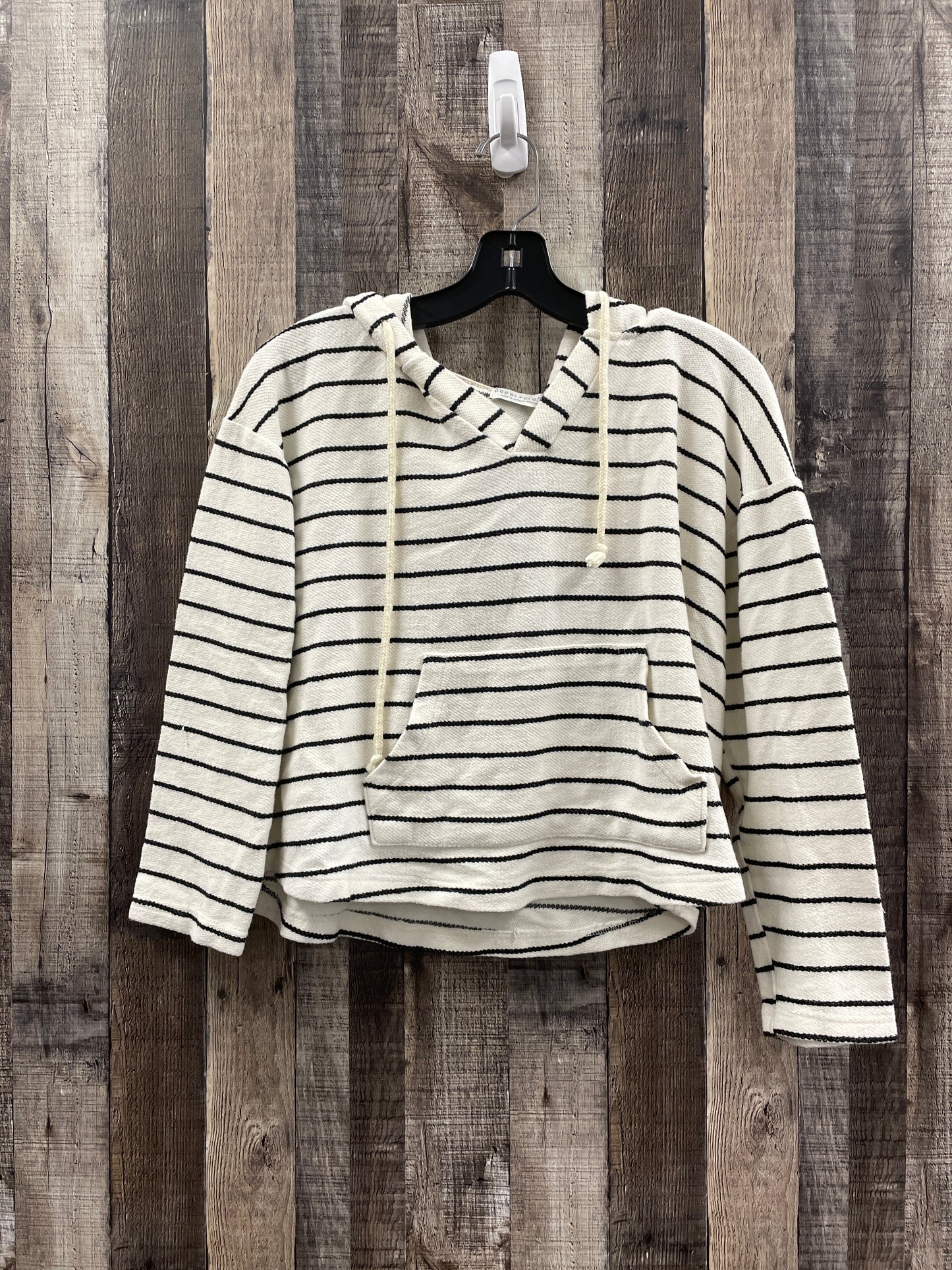 Top Long Sleeve By Paper Crane In Striped Pattern, Size: M