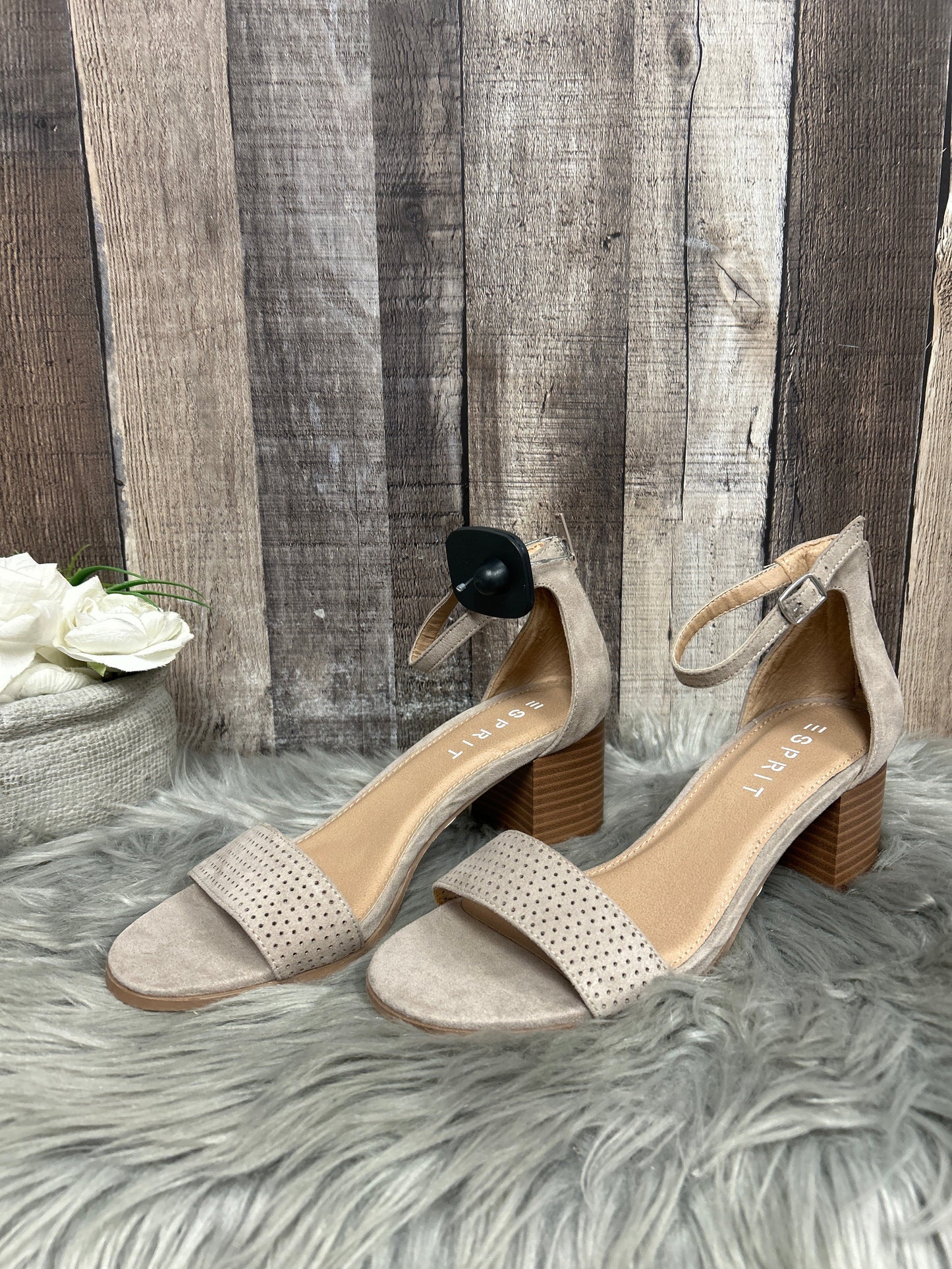 Tan Sandals Heels Block Esprit, Size 7.5