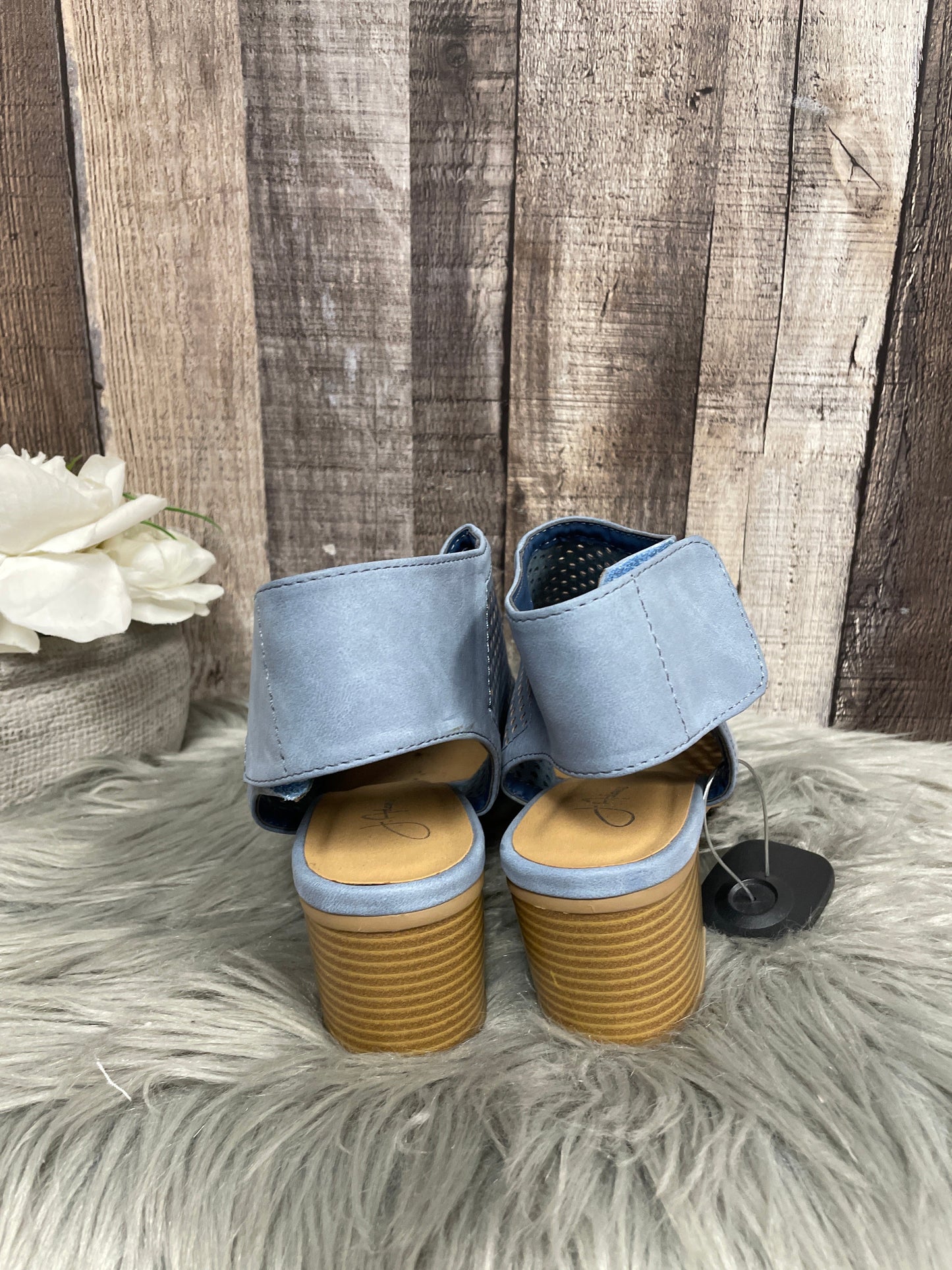 Shoes Heels Block By Cme  Size: 6