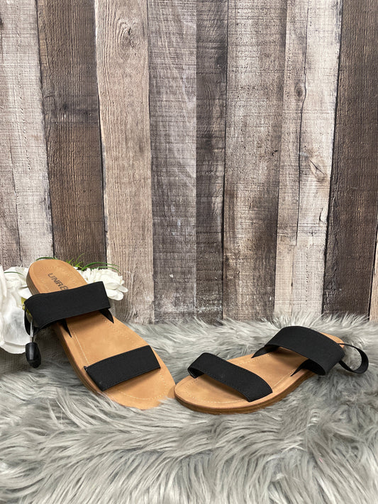 Black Sandals Flats Cme, Size 8.5