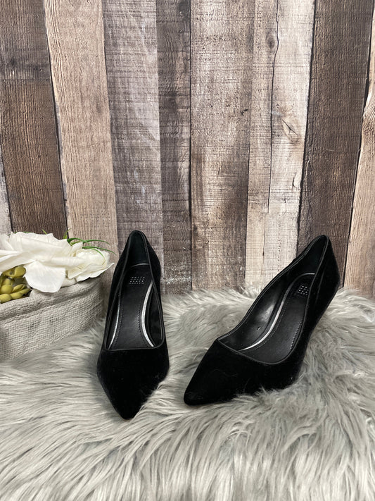 Black Shoes Heels Stiletto White House Black Market, Size 7