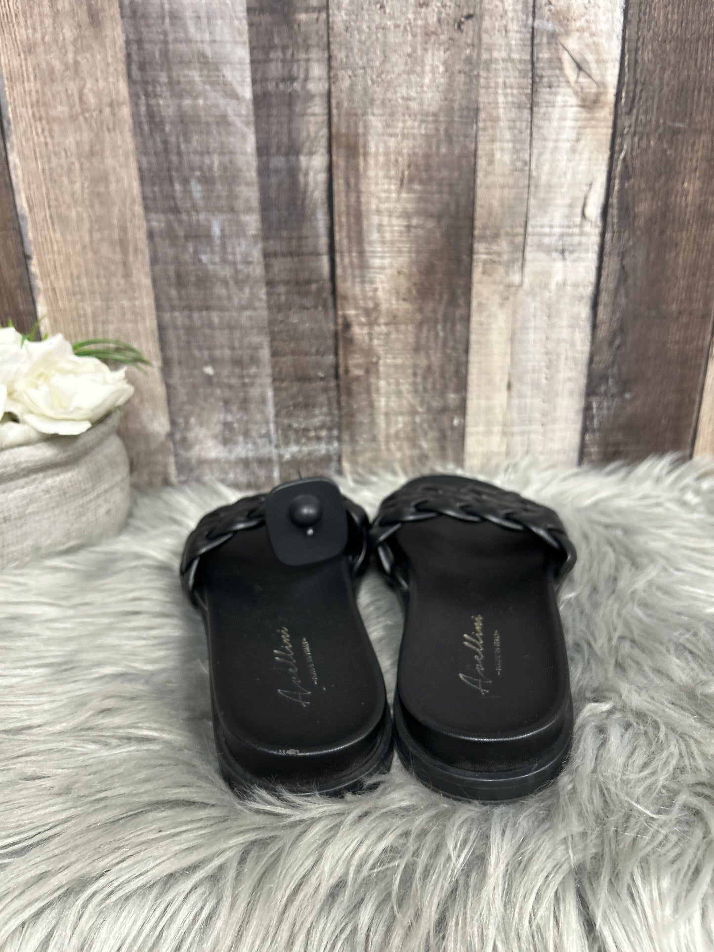 Black Sandals Flats Cme, Size 8