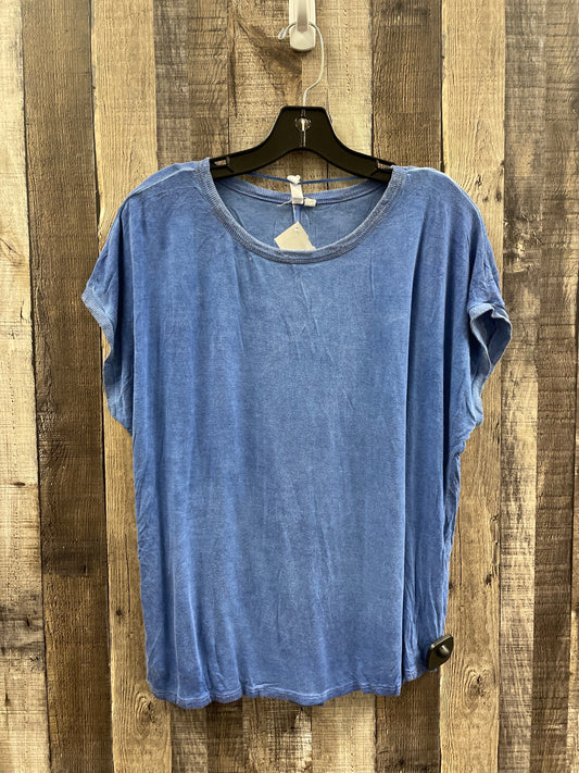 Top Short Sleeve By Cable And Gauge In Blue, Size: M