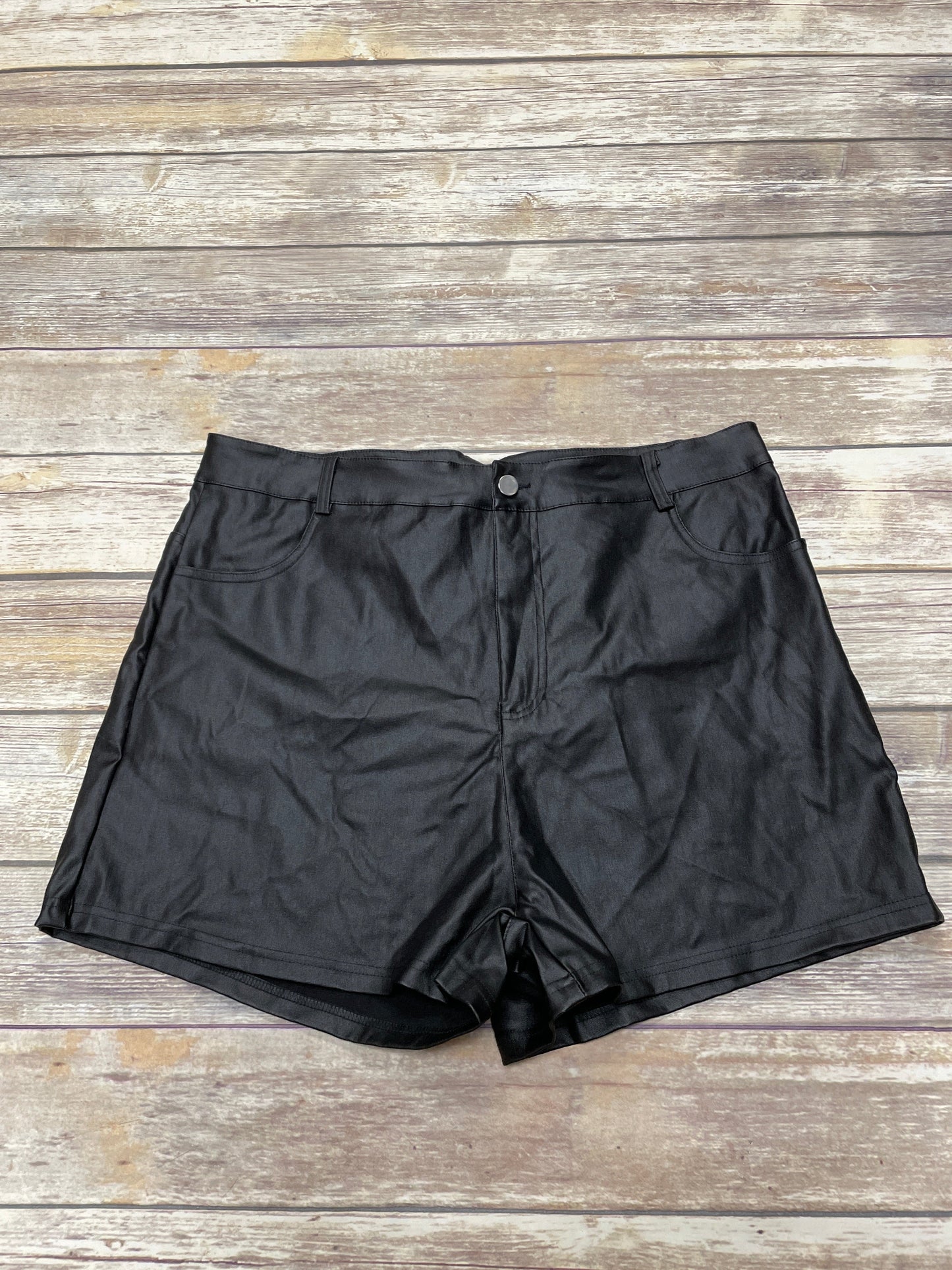 Black Shorts Cmf, Size 3x