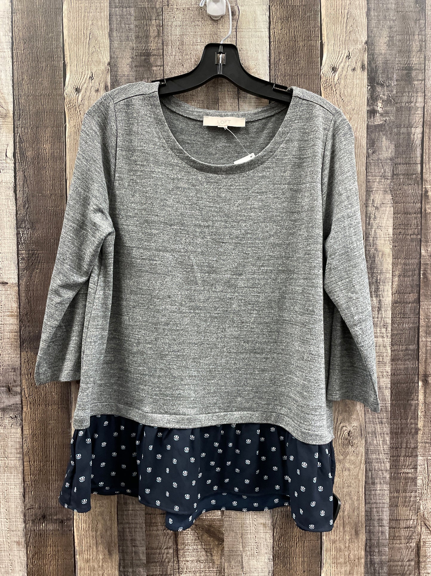 Top Long Sleeve By Loft In Grey, Size: M