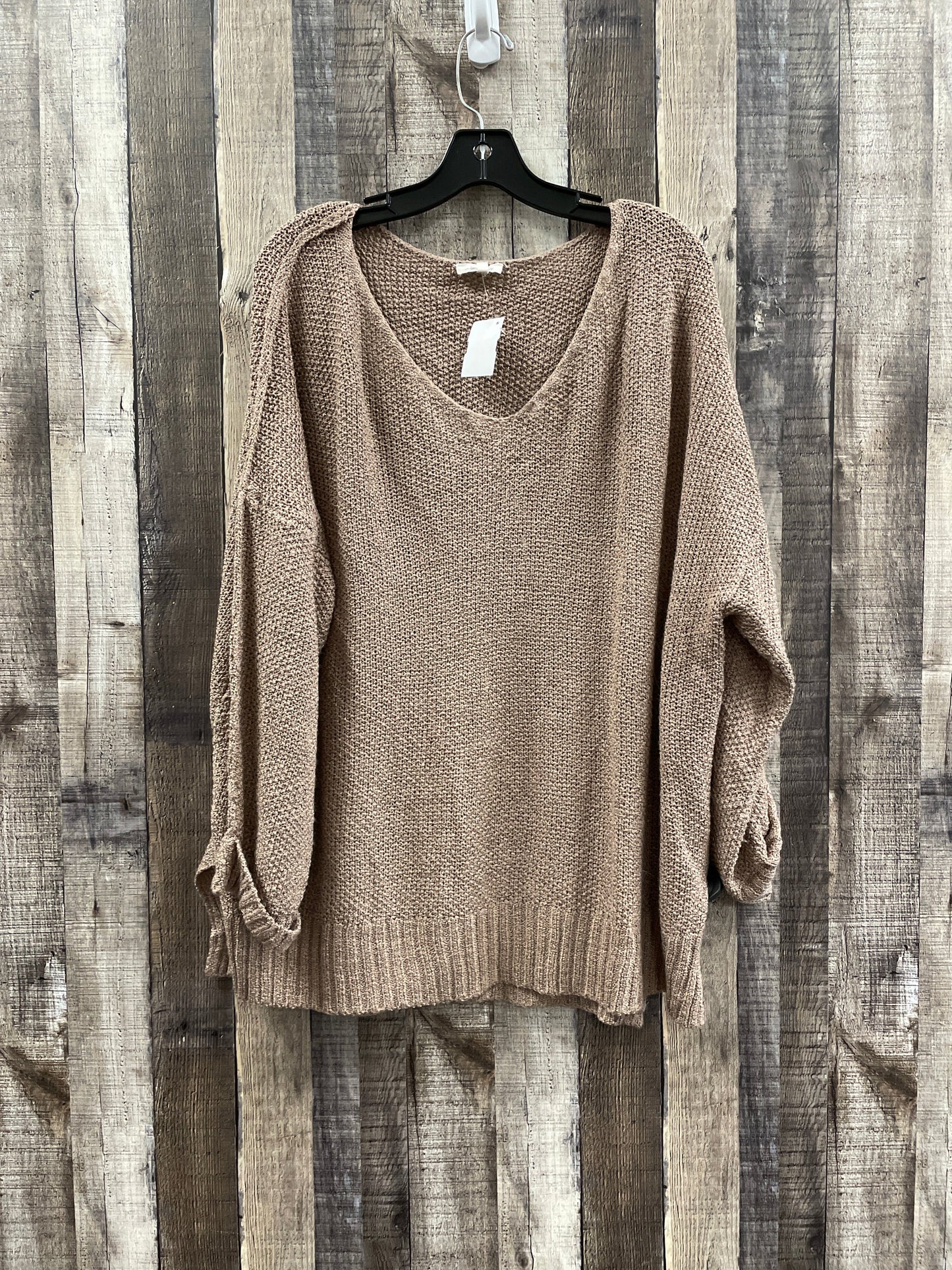 Top Long Sleeve By Cme In Brown, Size: M