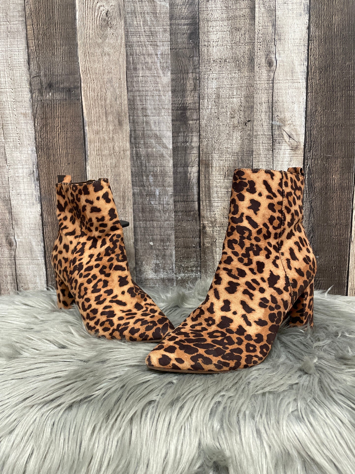 Boots Ankle Heels By Justfab In Animal Print, Size: 8