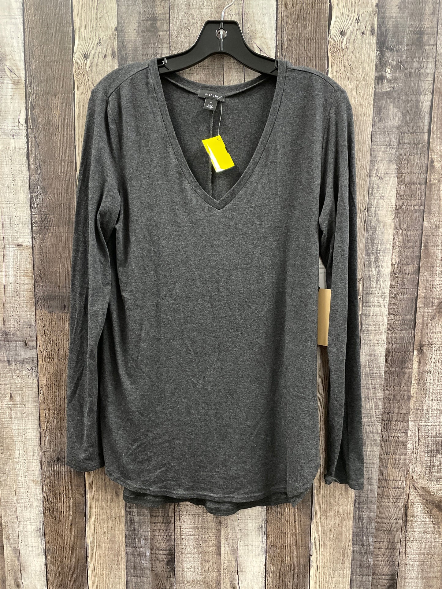 Top Long Sleeve By Halogen In Grey, Size: M