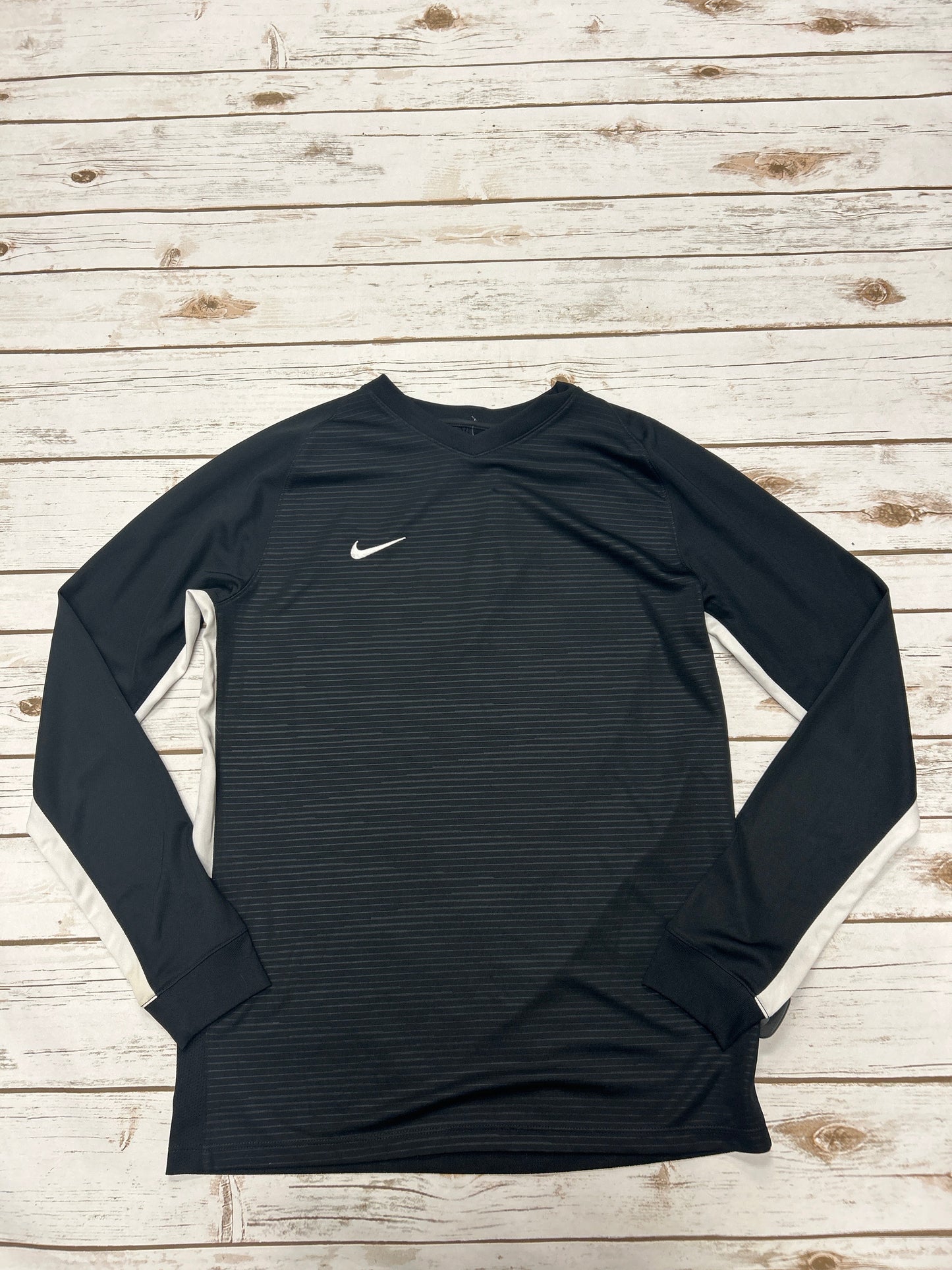 Athletic Top Long Sleeve Crewneck By Nike In Black, Size: M