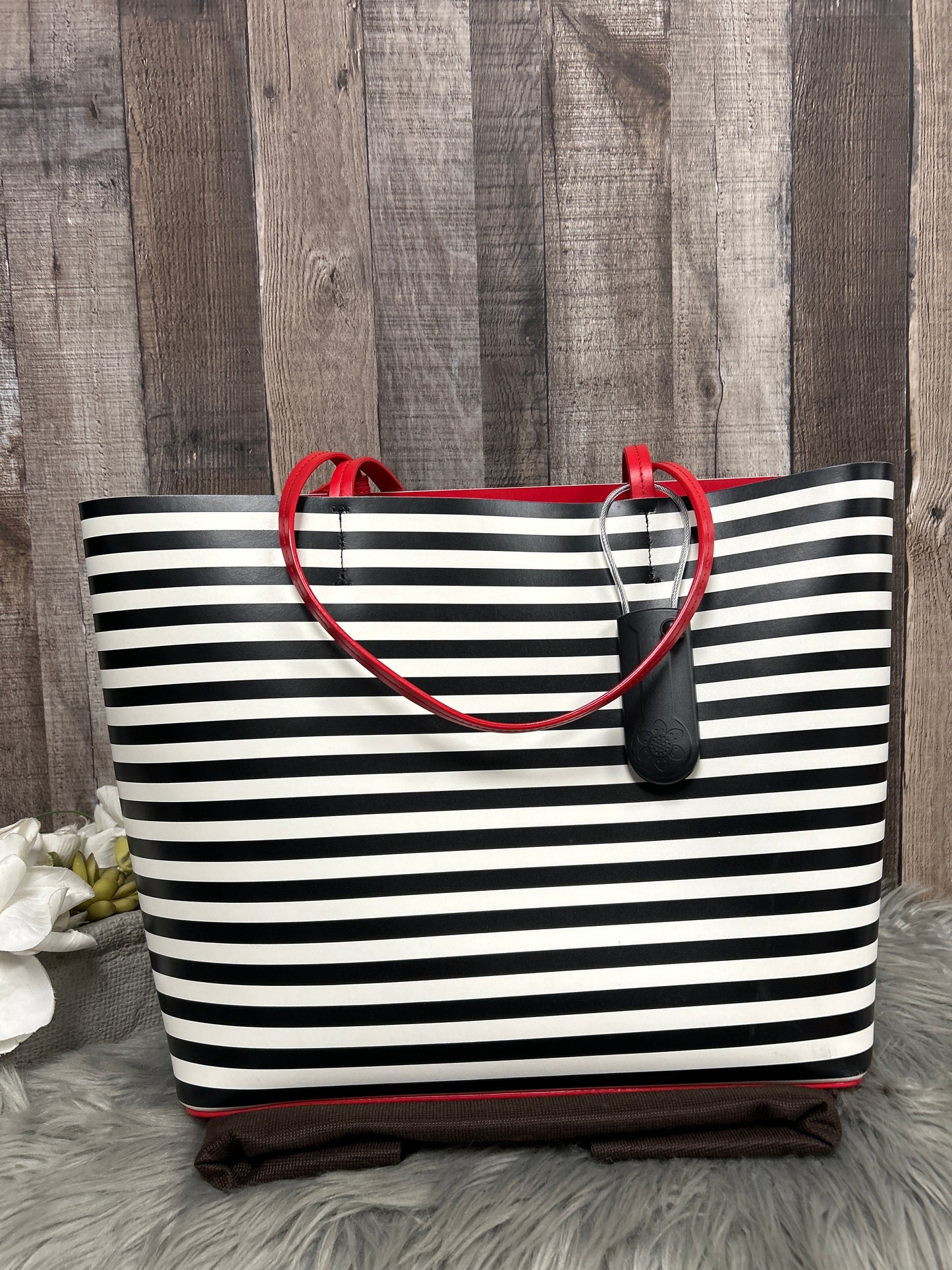 Tote Designer Kate Spade, Size Large