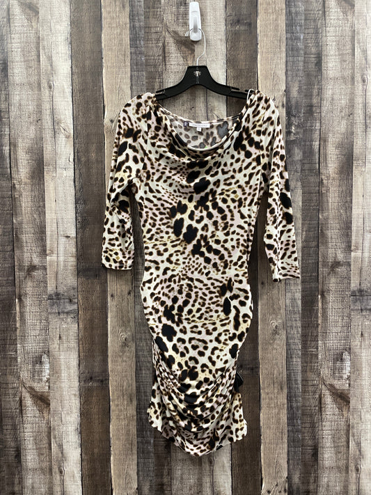Dress Casual Short By Jennifer Lopez  Size: M