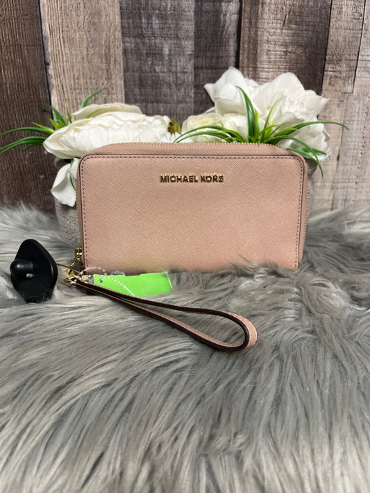 Wallet Designer By Michael Kors  Size: Medium