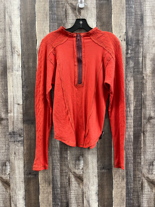 Athletic Top Long Sleeve Collar By Free People  Size: L