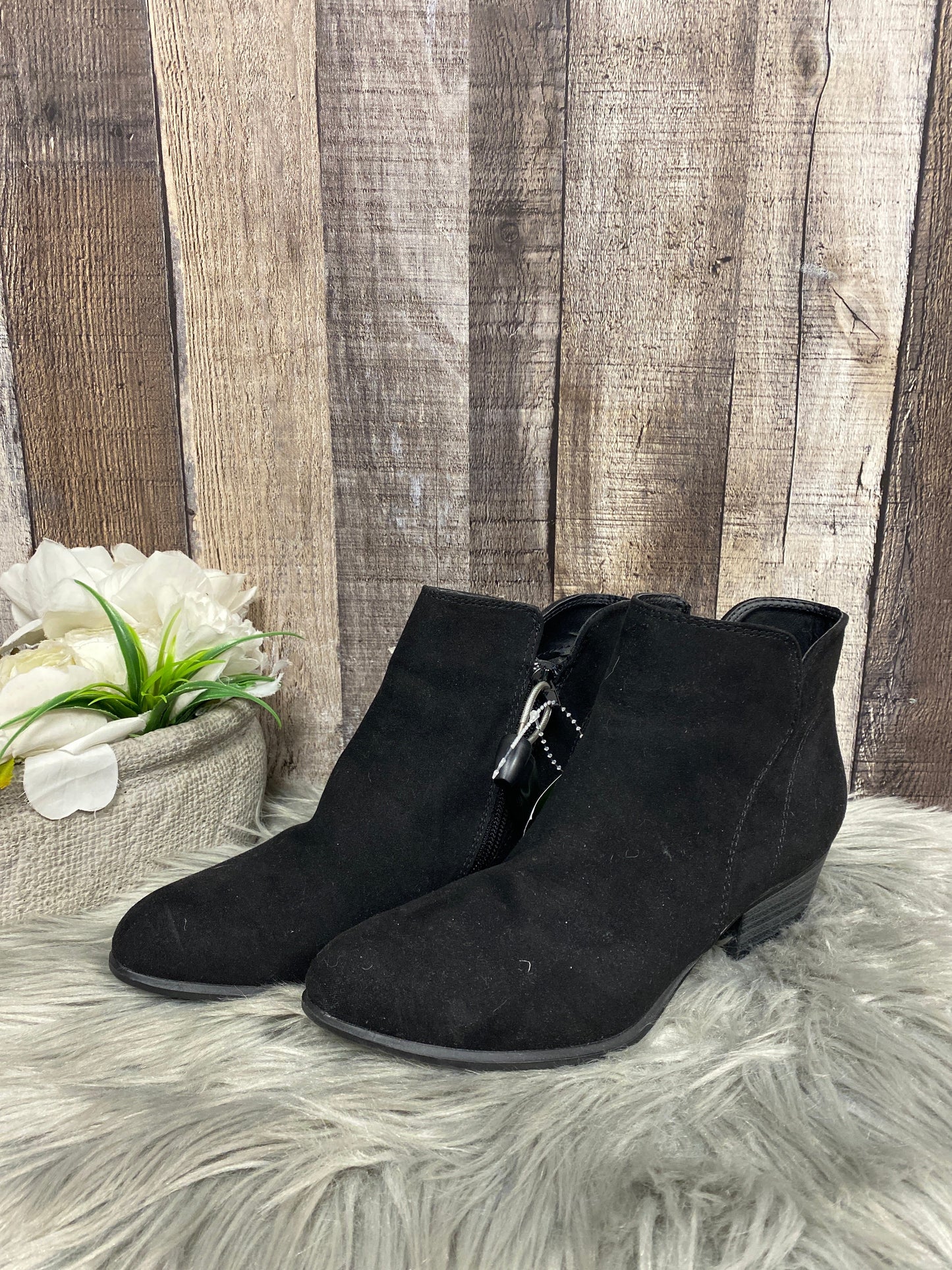 Boots Ankle Heels By Union Bay  Size: 6.5