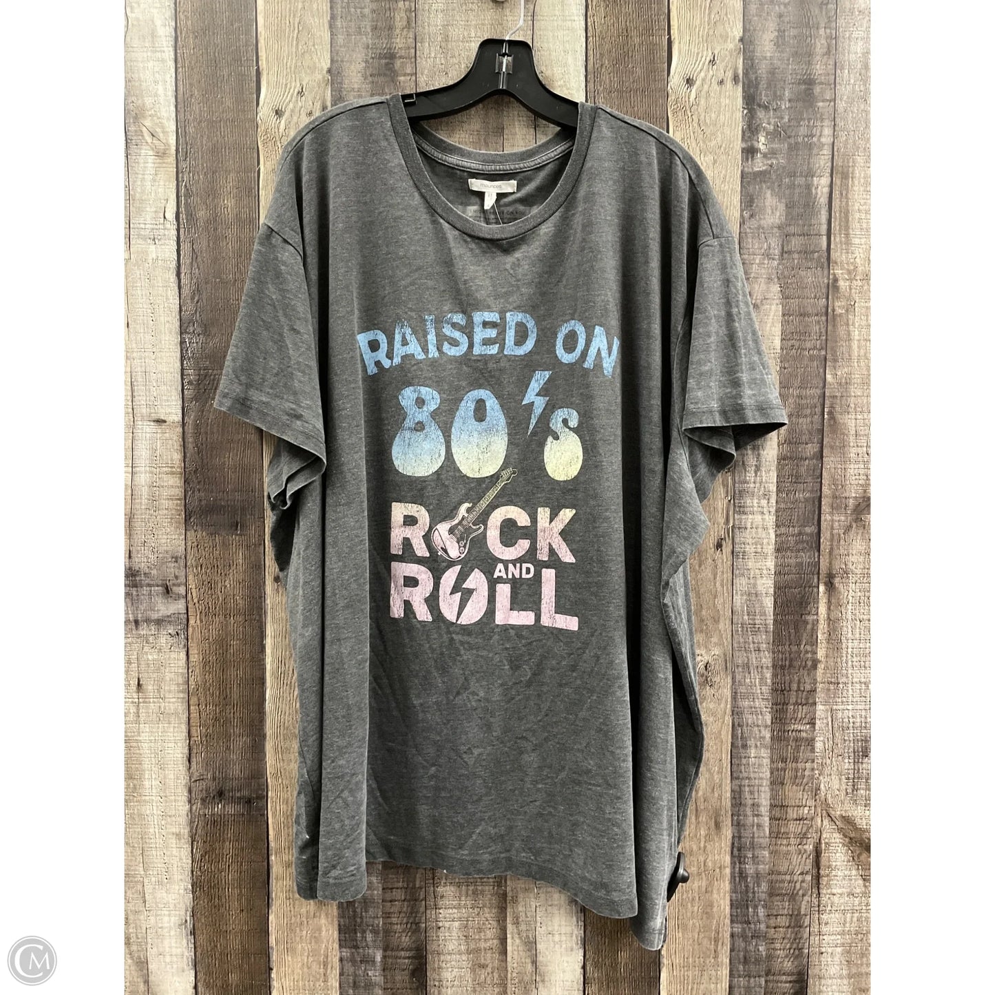 Top Short Sleeve By Maurices In Grey, Size: 4x