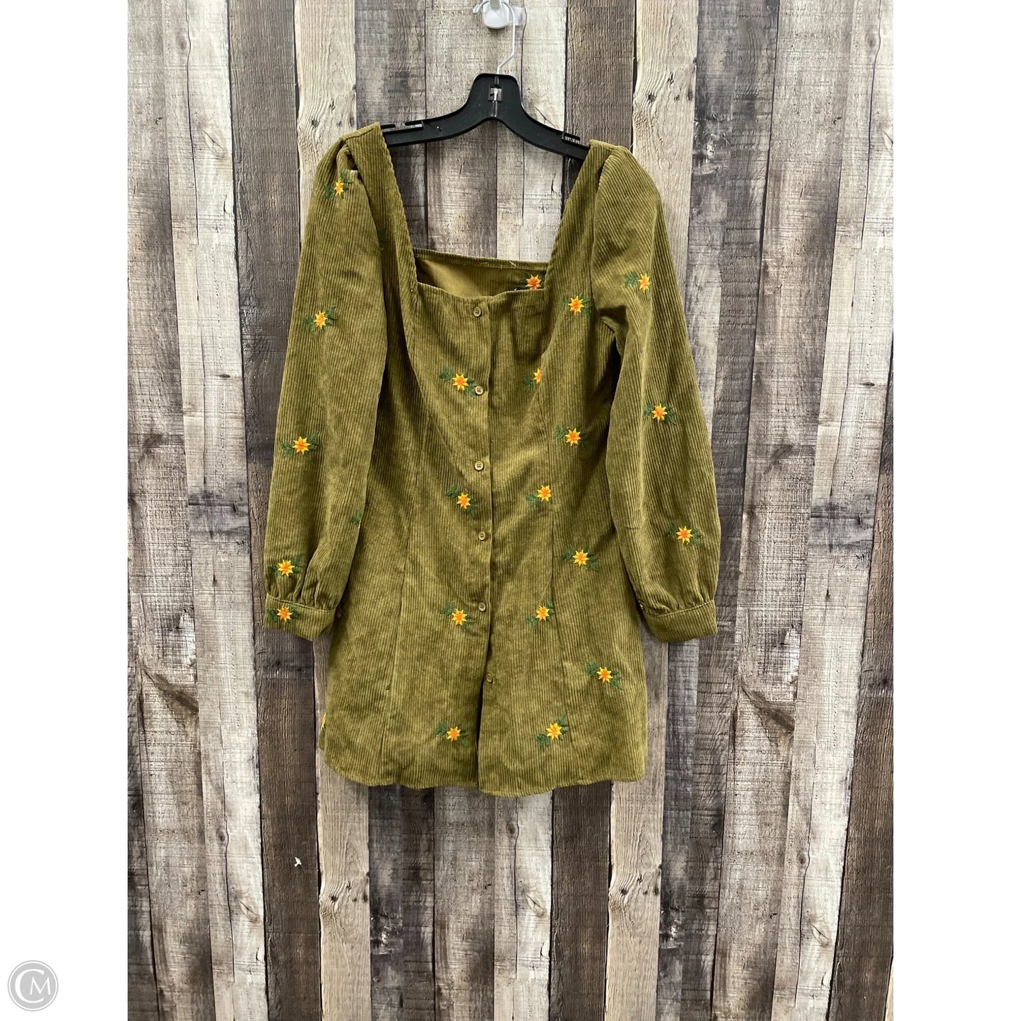 Dress Casual Short By Cme In Green, Size: S