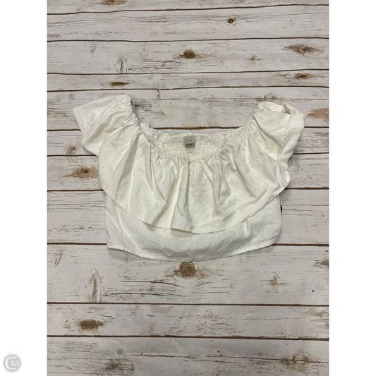 Top Short Sleeve By A New Day In White, Size: S