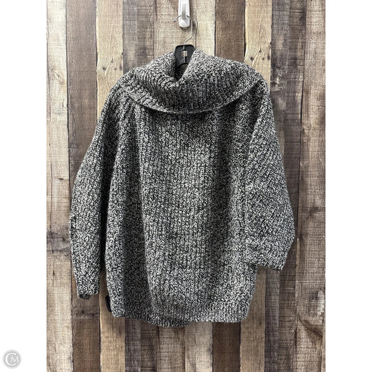 Sweater By Gap In Black & White, Size: Xl