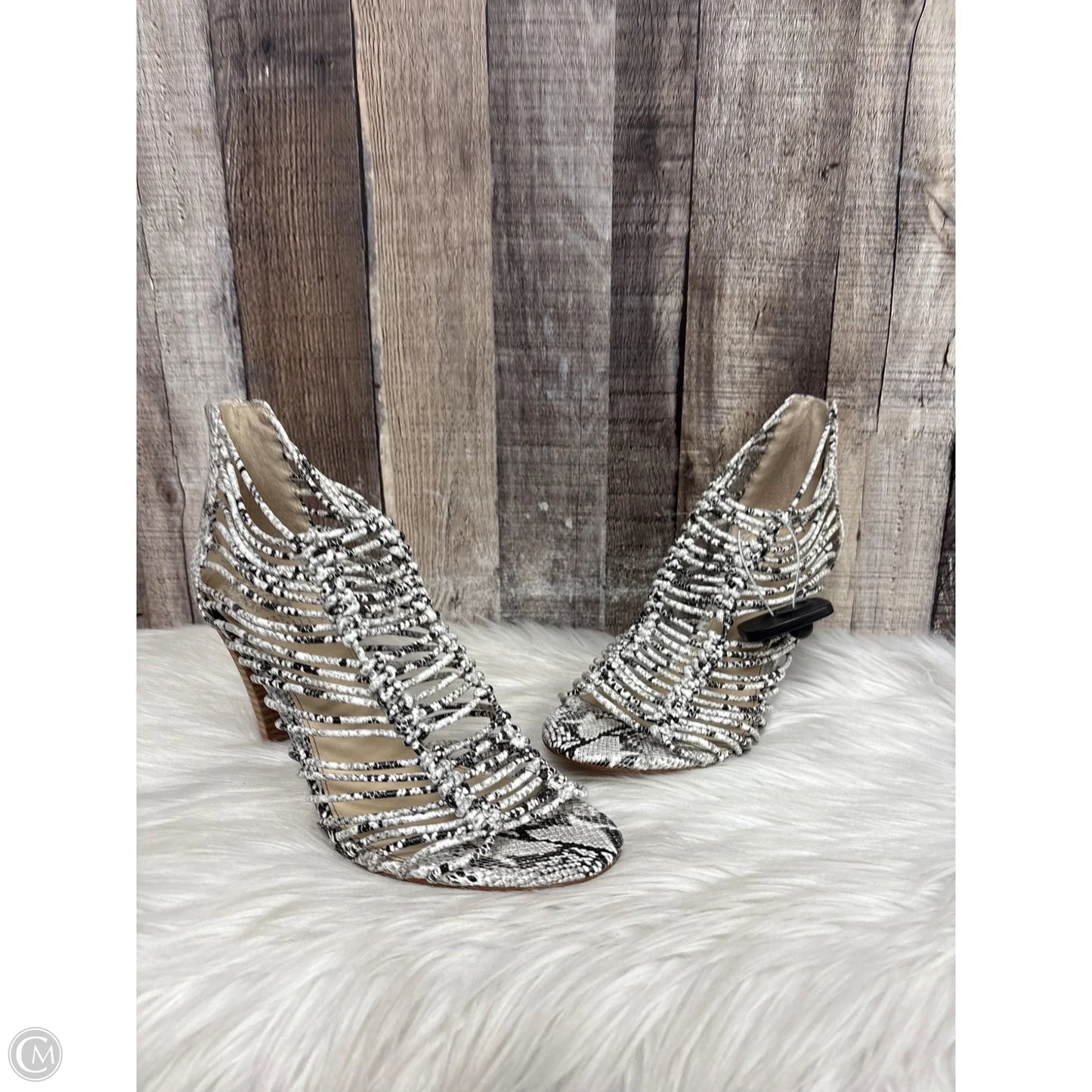 Shoes Heels Stiletto By Vince Camuto In Animal Print, Size: 9