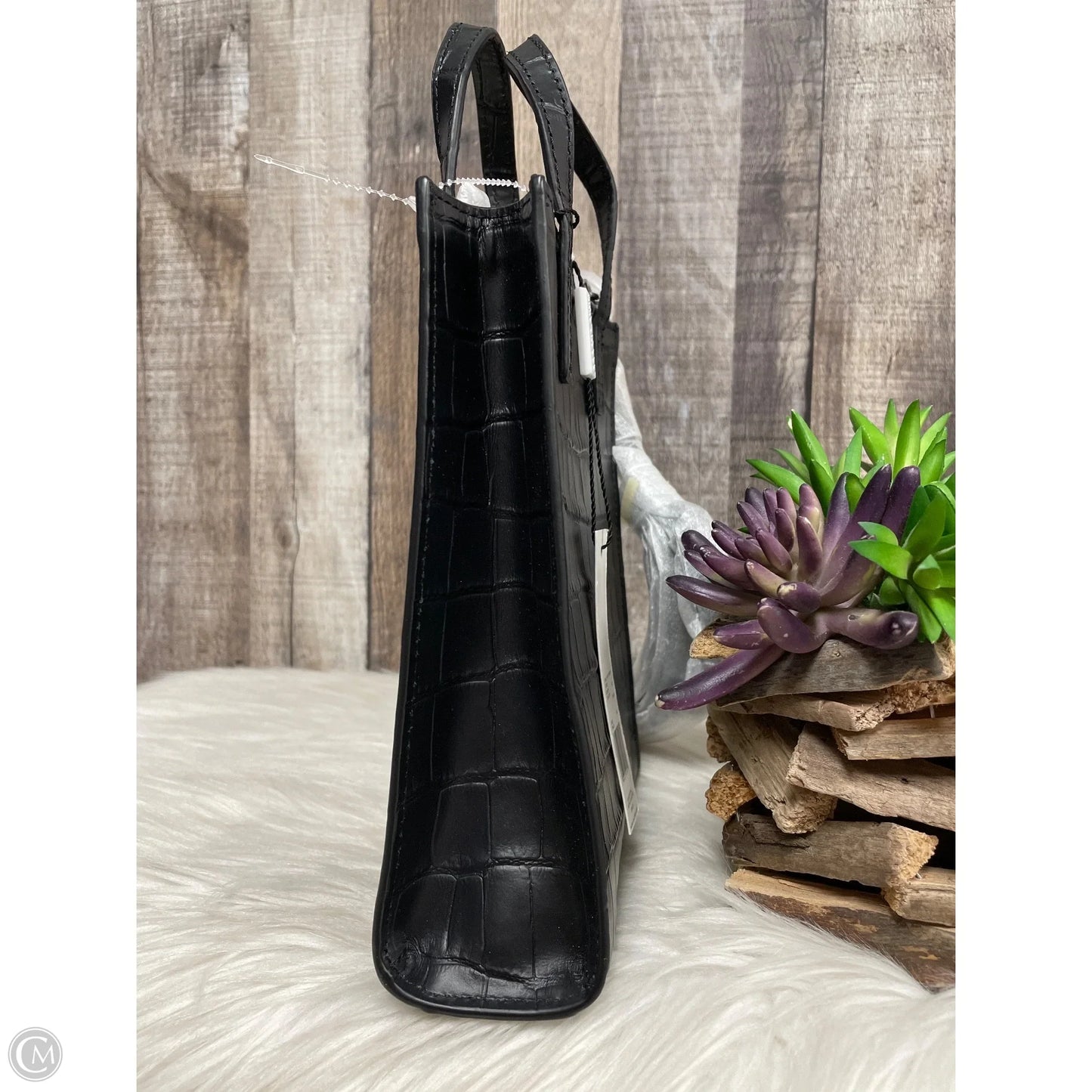 Crossbody Luxury Designer By Marc Jacobs, Size: Small