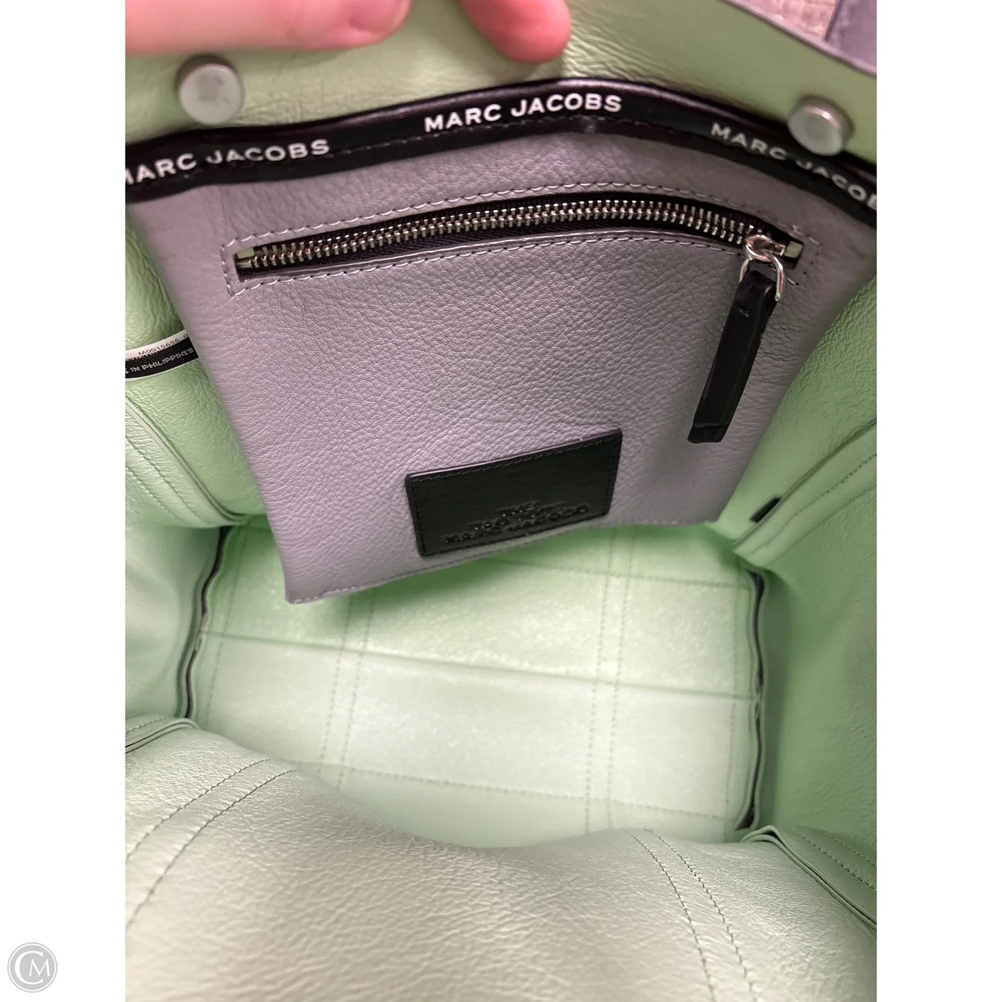 Handbag Luxury Designer By Marc Jacobs, Size: Medium