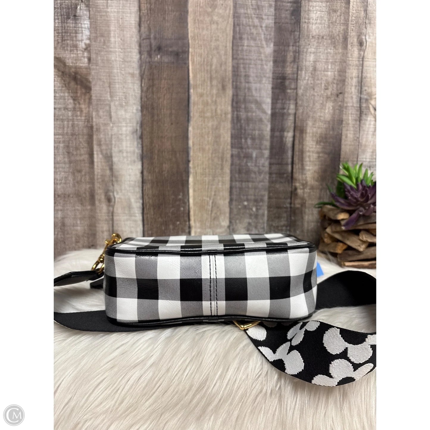 Crossbody Luxury Designer By Marc Jacobs, Size: Small