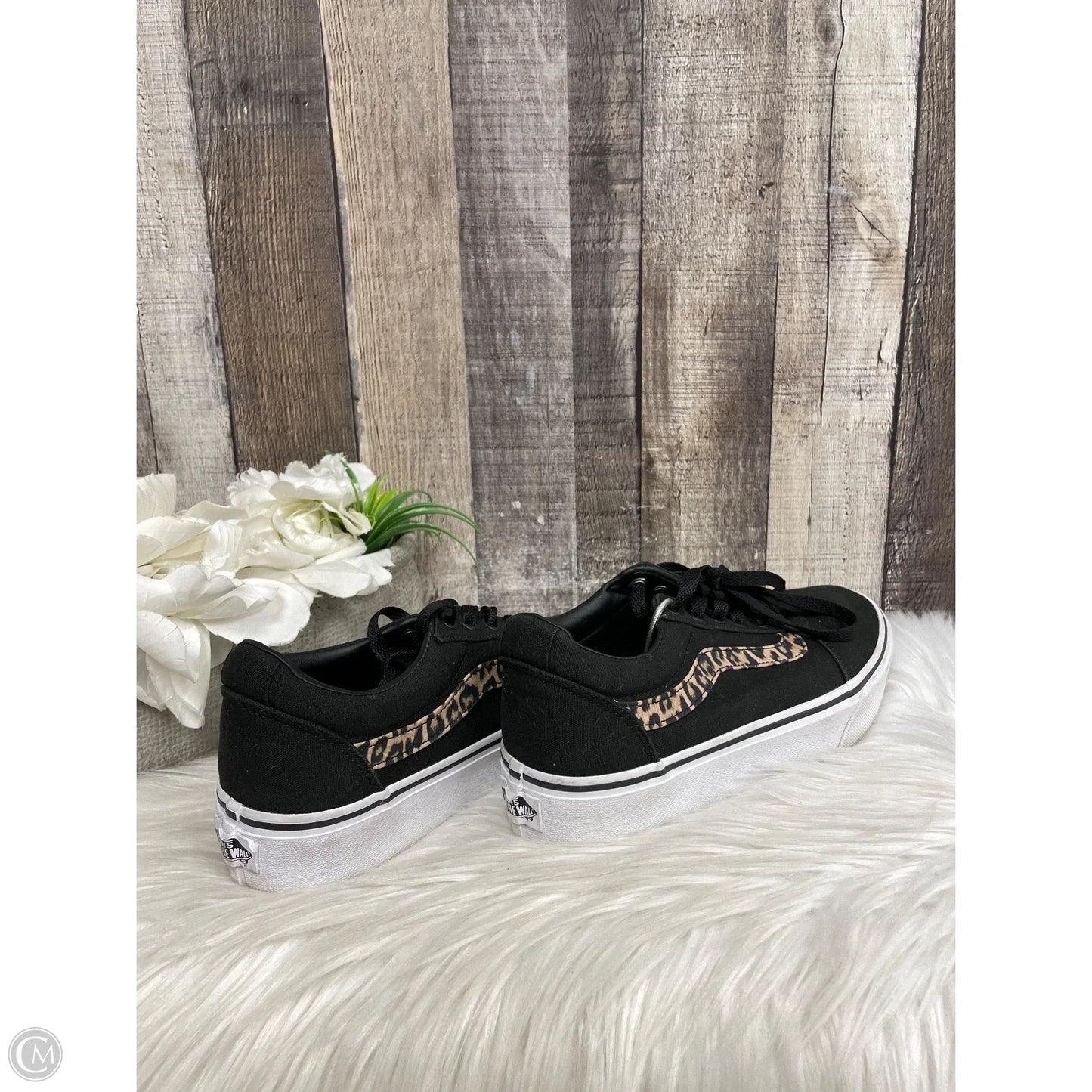 Shoes Athletic By Vans In Black, Size: 8