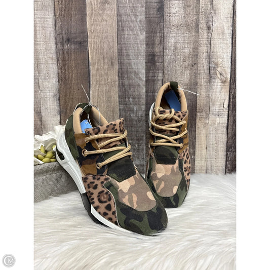 Shoes Athletic By Steve Madden In Multi-colored, Size: 8