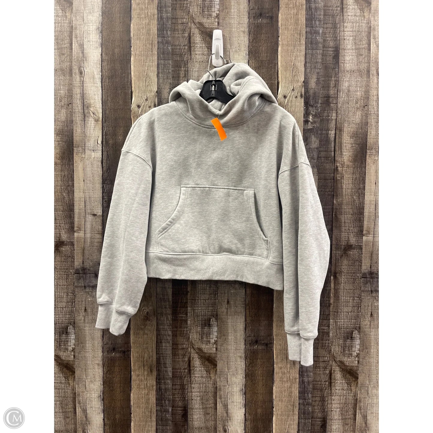 Sweatshirt Hoodie By Trendy Queen In Grey, Size: M