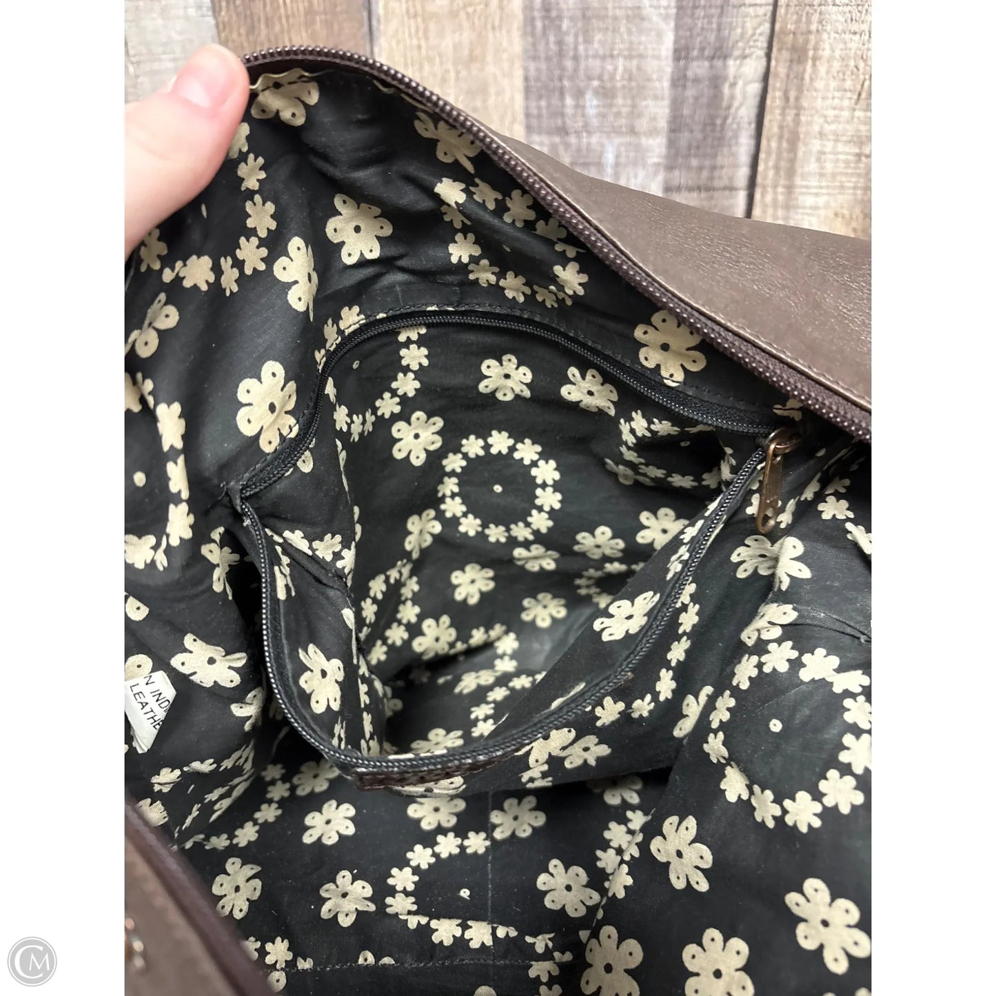 Crossbody By Cme, Size: Large