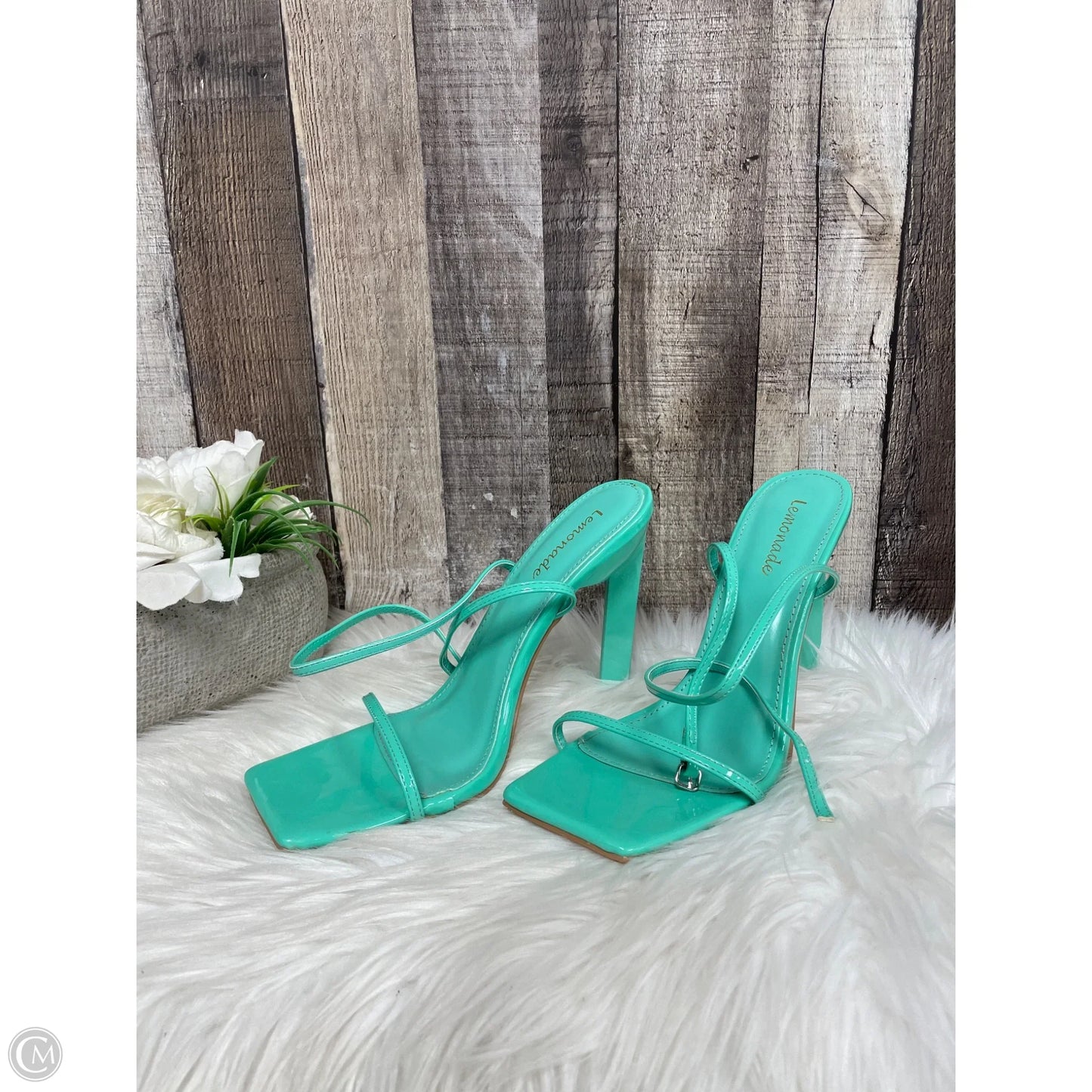 Shoes Heels Stiletto By Cmb In Green, Size: 9