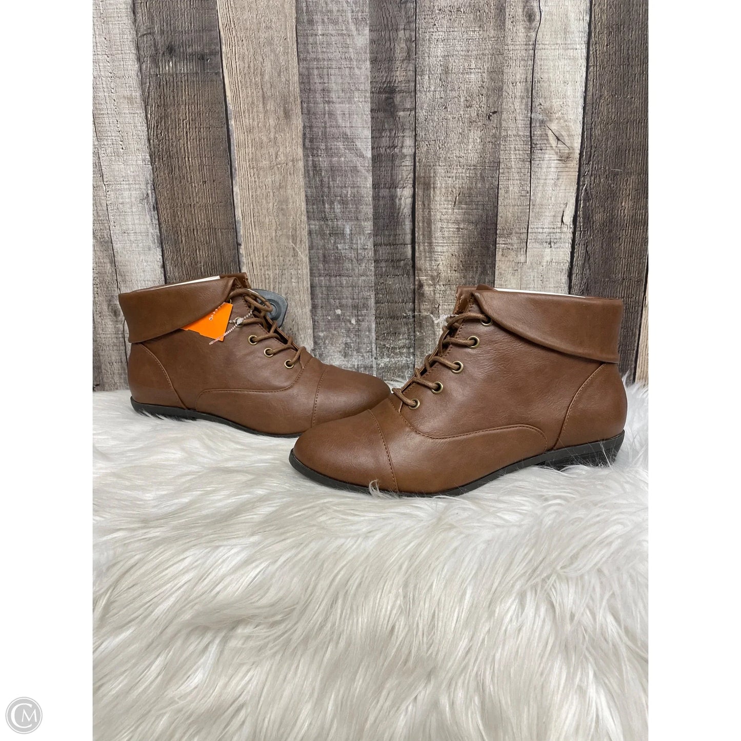 Boots Ankle Flats By Comfortview In Brown, Size: 9