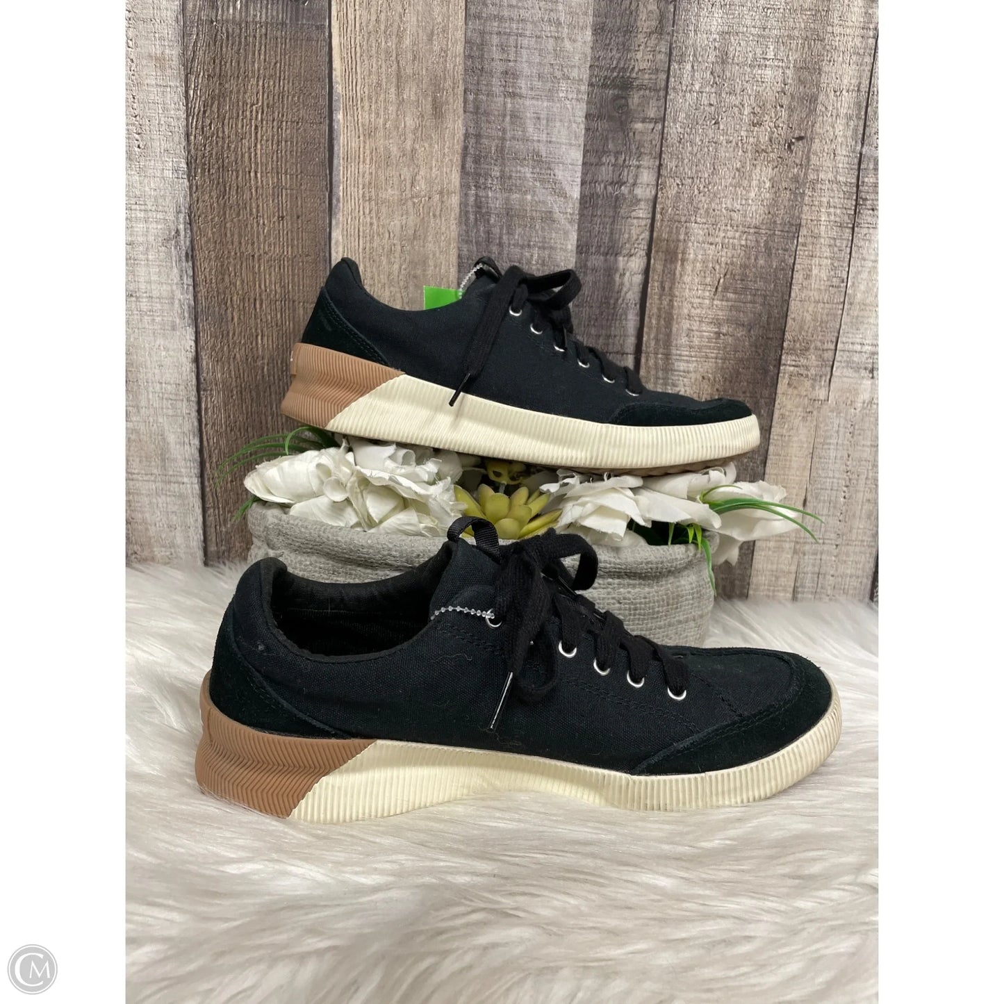 Shoes Athletic By Sorel In Black, Size: 8.5