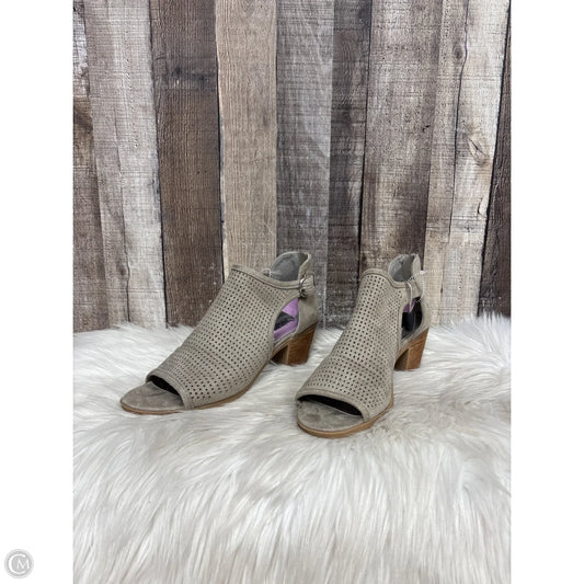 Sandals Heels Block By Carlos By Carlos Santana In Tan, Size: 8.5