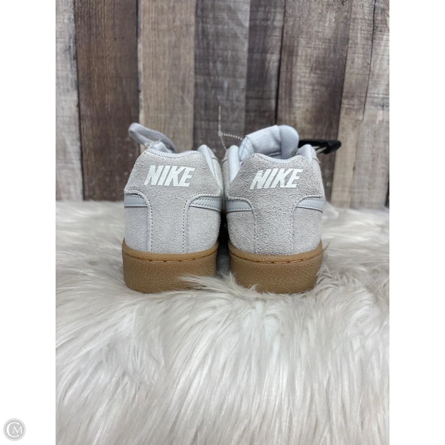 Shoes Athletic By Nike In Grey, Size: 10