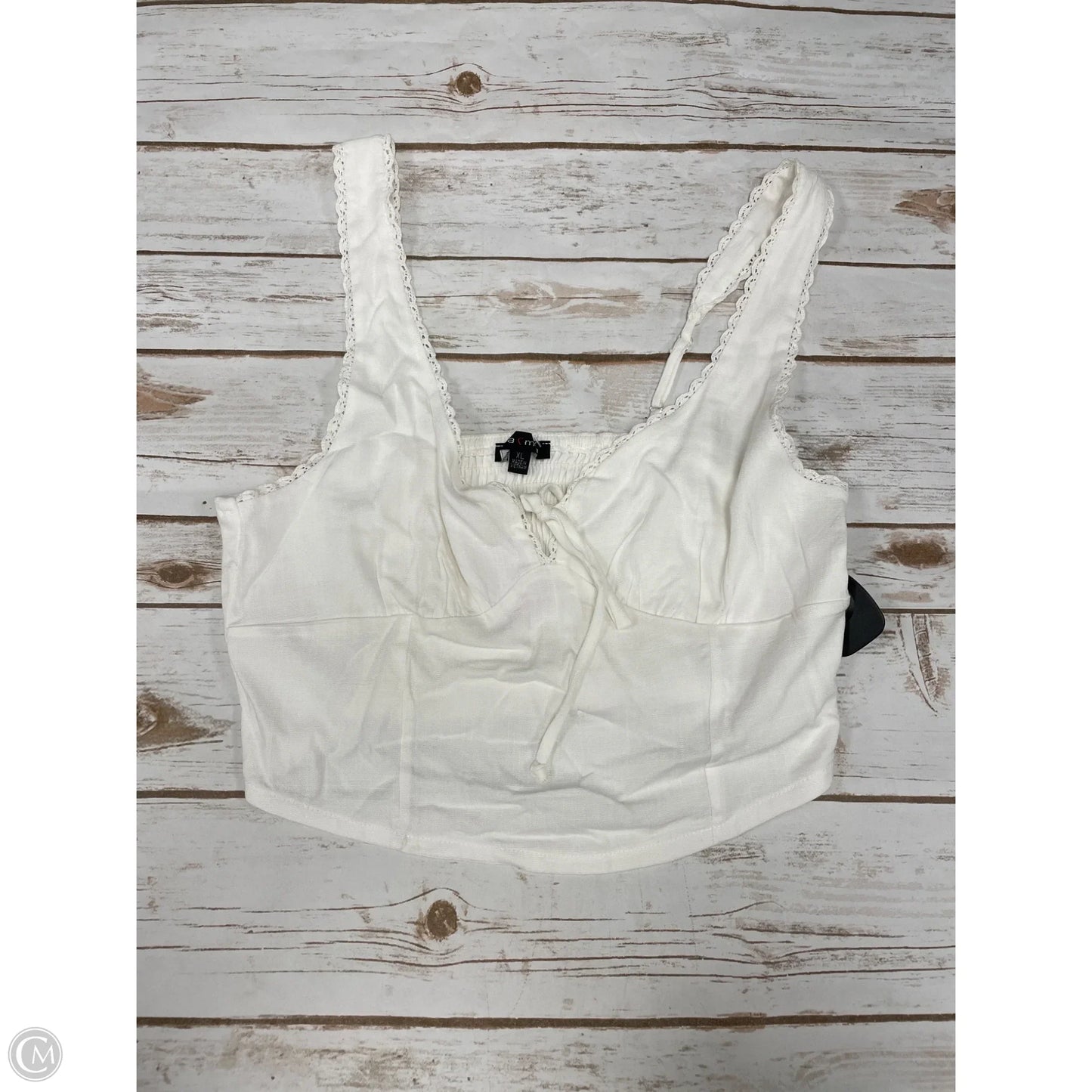 Top Sleeveless By Moa Moa In White, Size: Xl