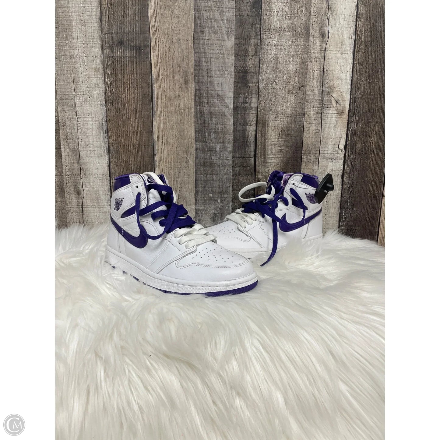Shoes Luxury Designer By Jordan In Purple & White, Size: 7.5