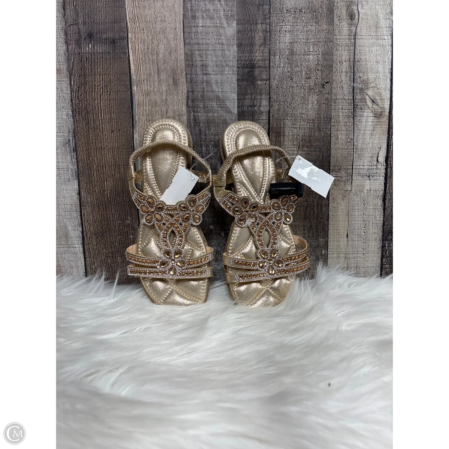 Sandals Flats By Cme In Gold, Size: 11