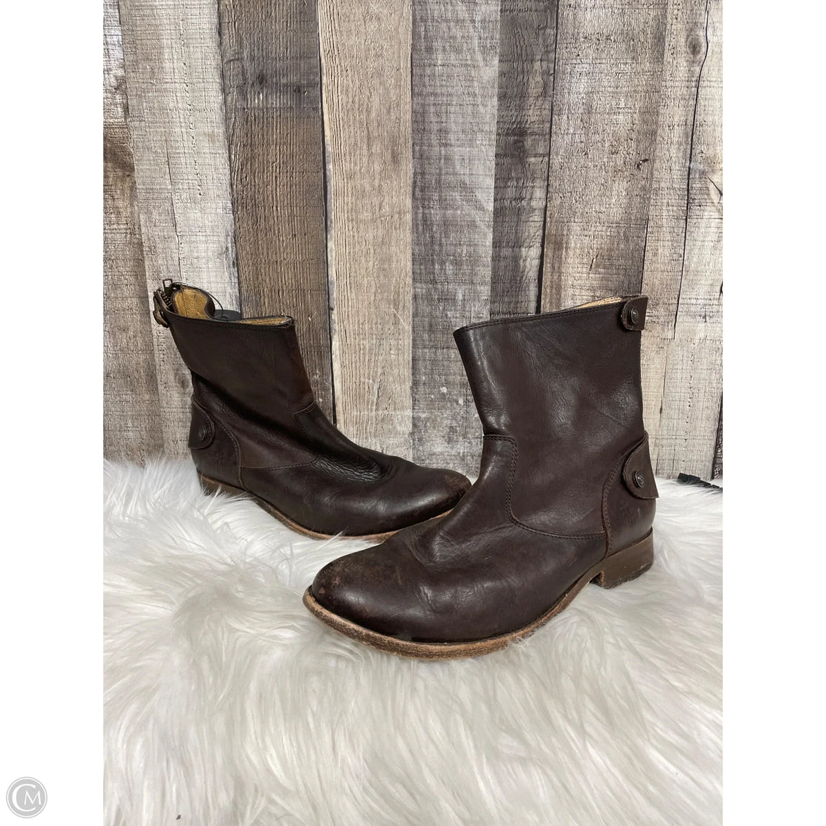 Boots Designer By Frye In Brown, Size: 8