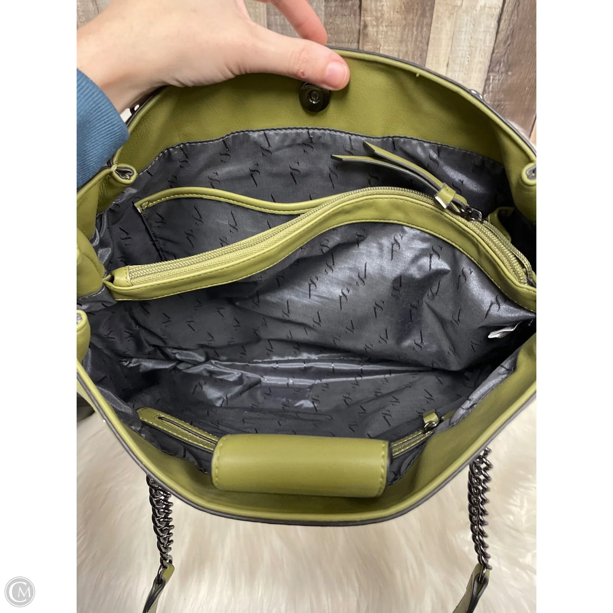 Handbag By Simply Vera, Size: Medium
