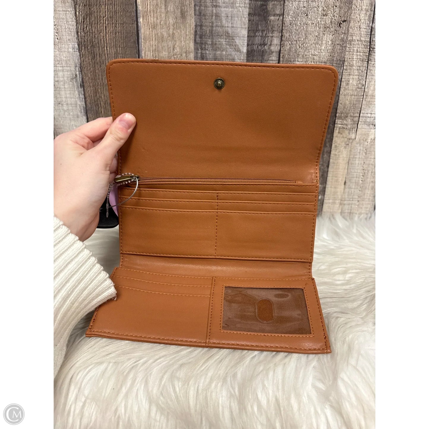Wallet By Cmf, Size: Small