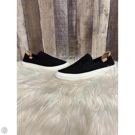 Shoes Designer By Ugg In Black, Size: 6