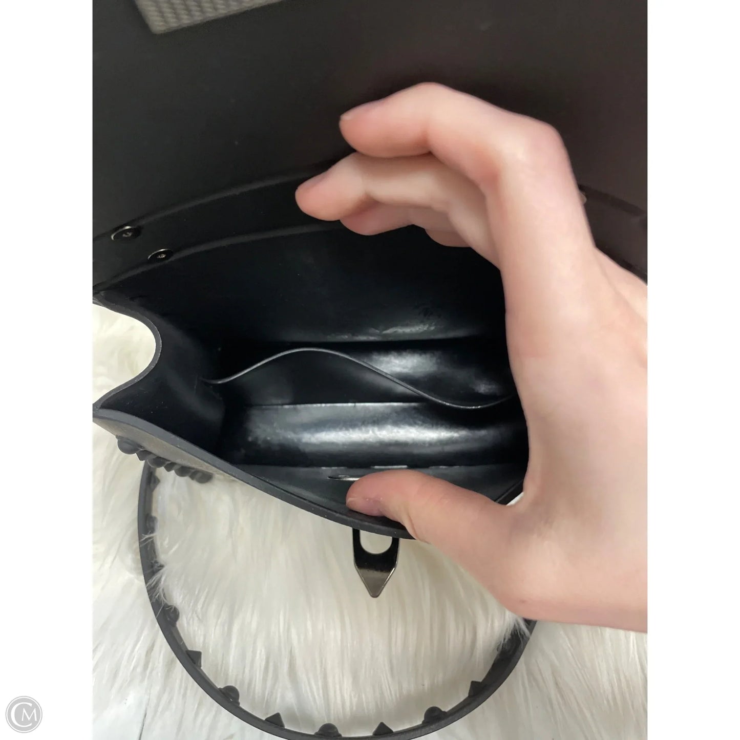 Crossbody By Cmf, Size: Small