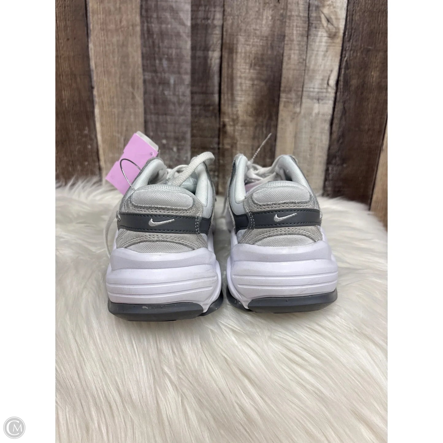 Shoes Athletic By Nike In White, Size: 8.5