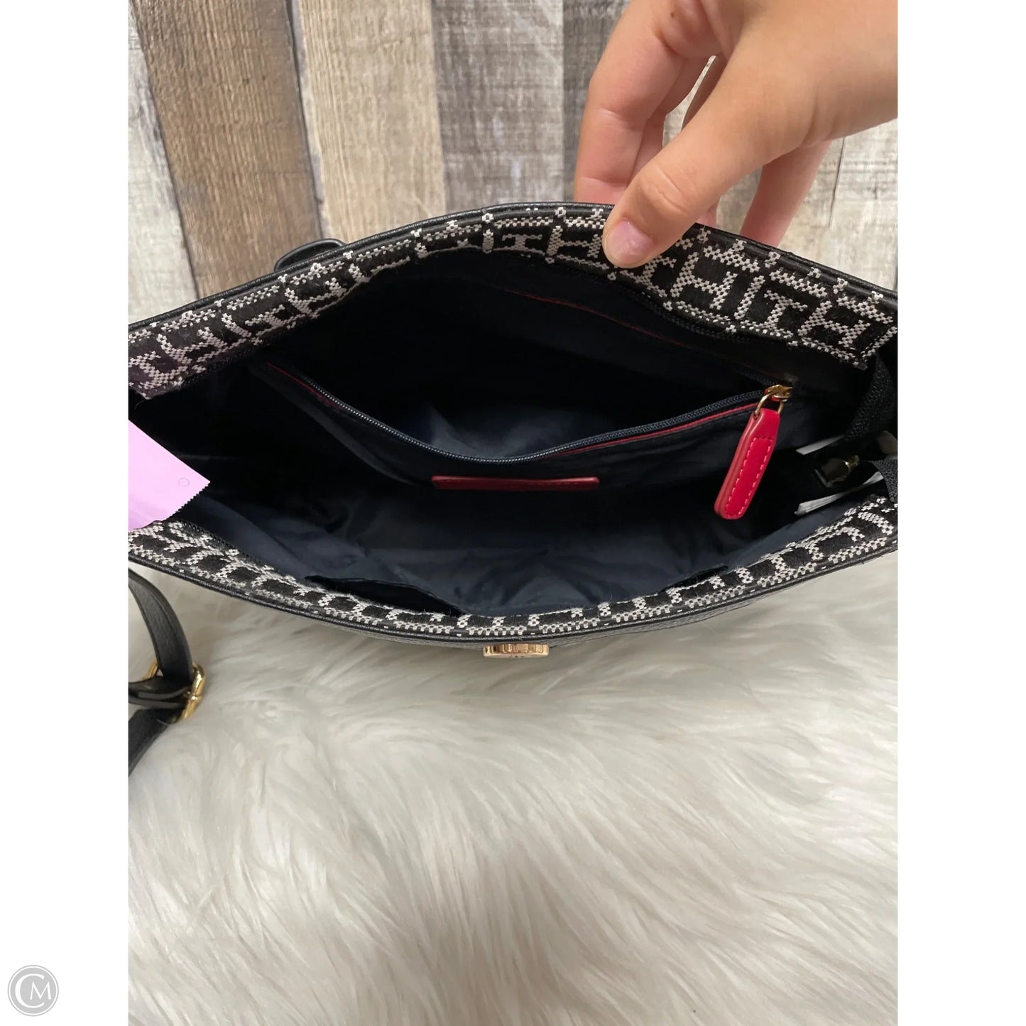 Handbag By Tommy Hilfiger, Size: Small