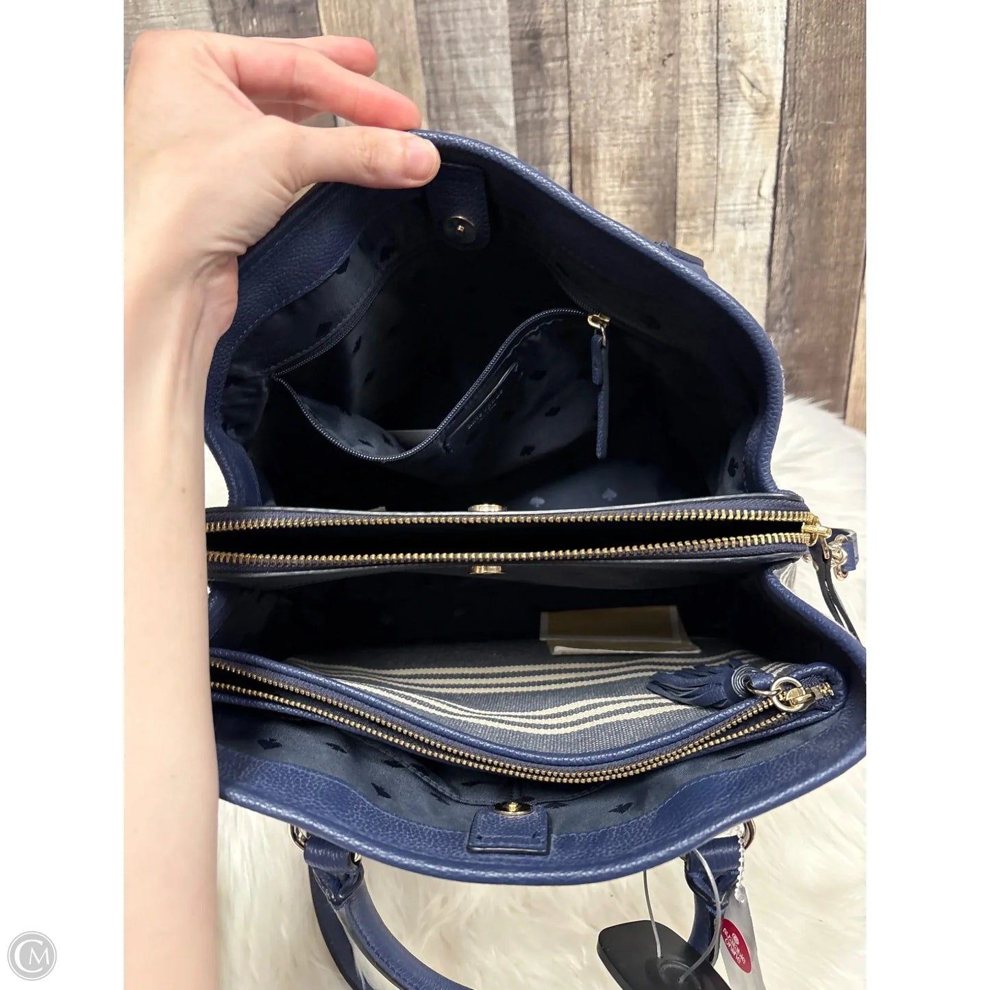 Crossbody Designer By Kate Spade, Size: Medium