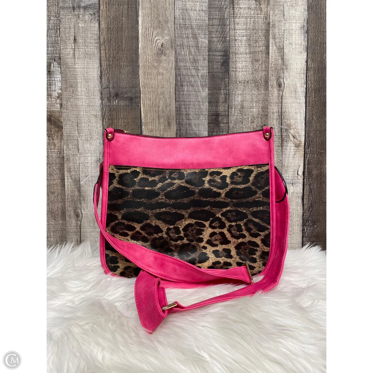 Crossbody By Cmf, Size: Medium
