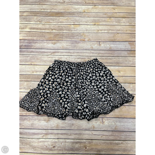 Shorts By Angie In Black, Size: L